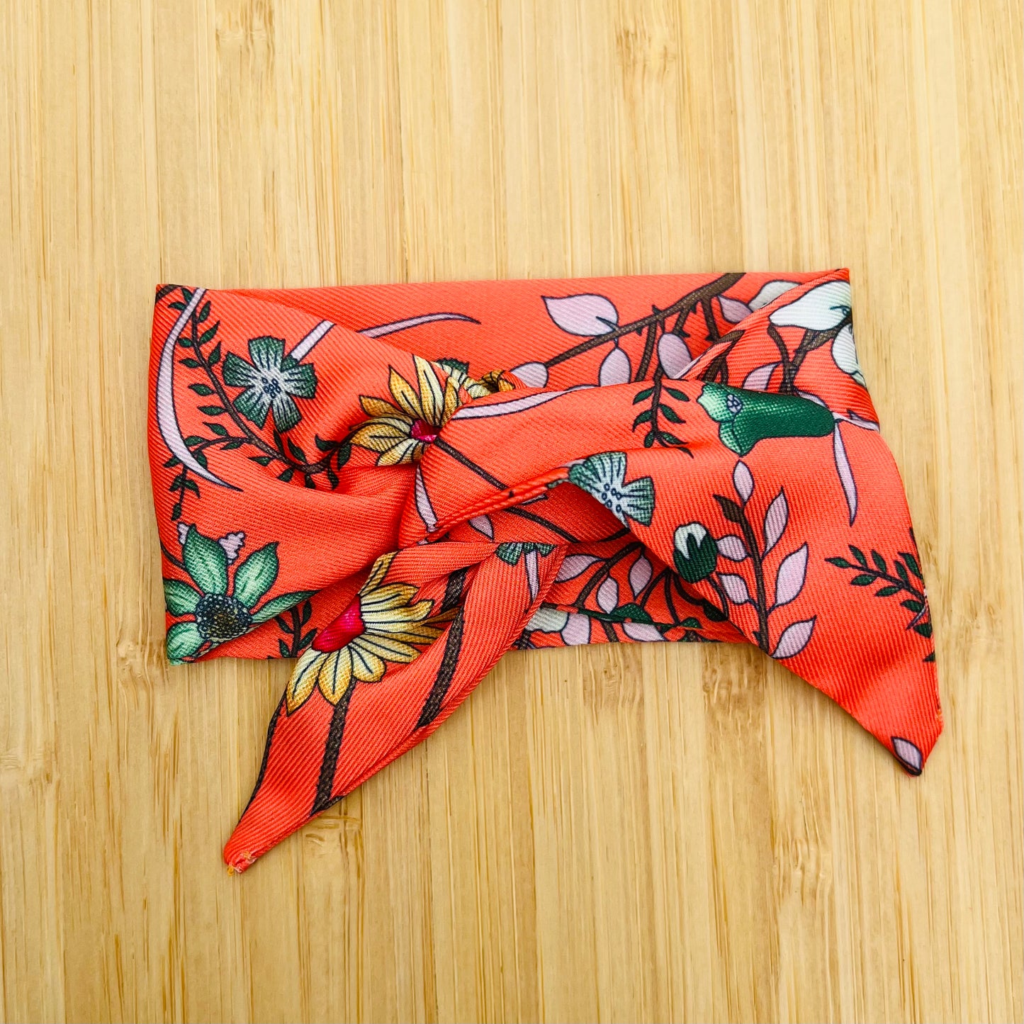 Tucharmband sun